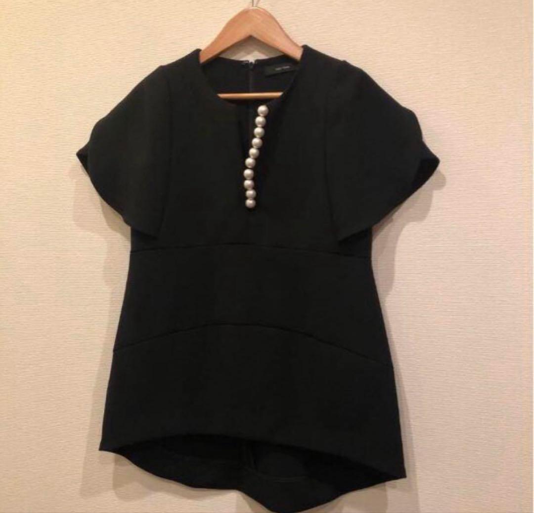 極美品♡YOKO CHAN♡フレアスリーブ 36 パールつきブラウス 黒