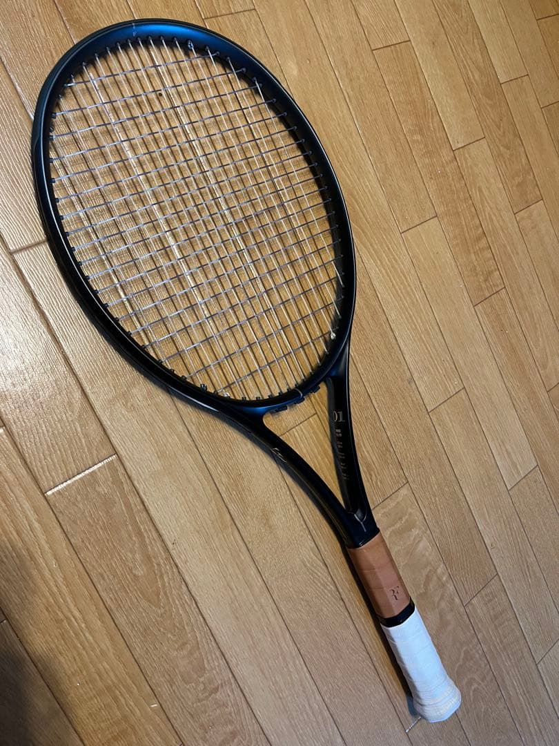 Wilson RF 01 PRO グリップ3 ロジャーフェデラーモデル